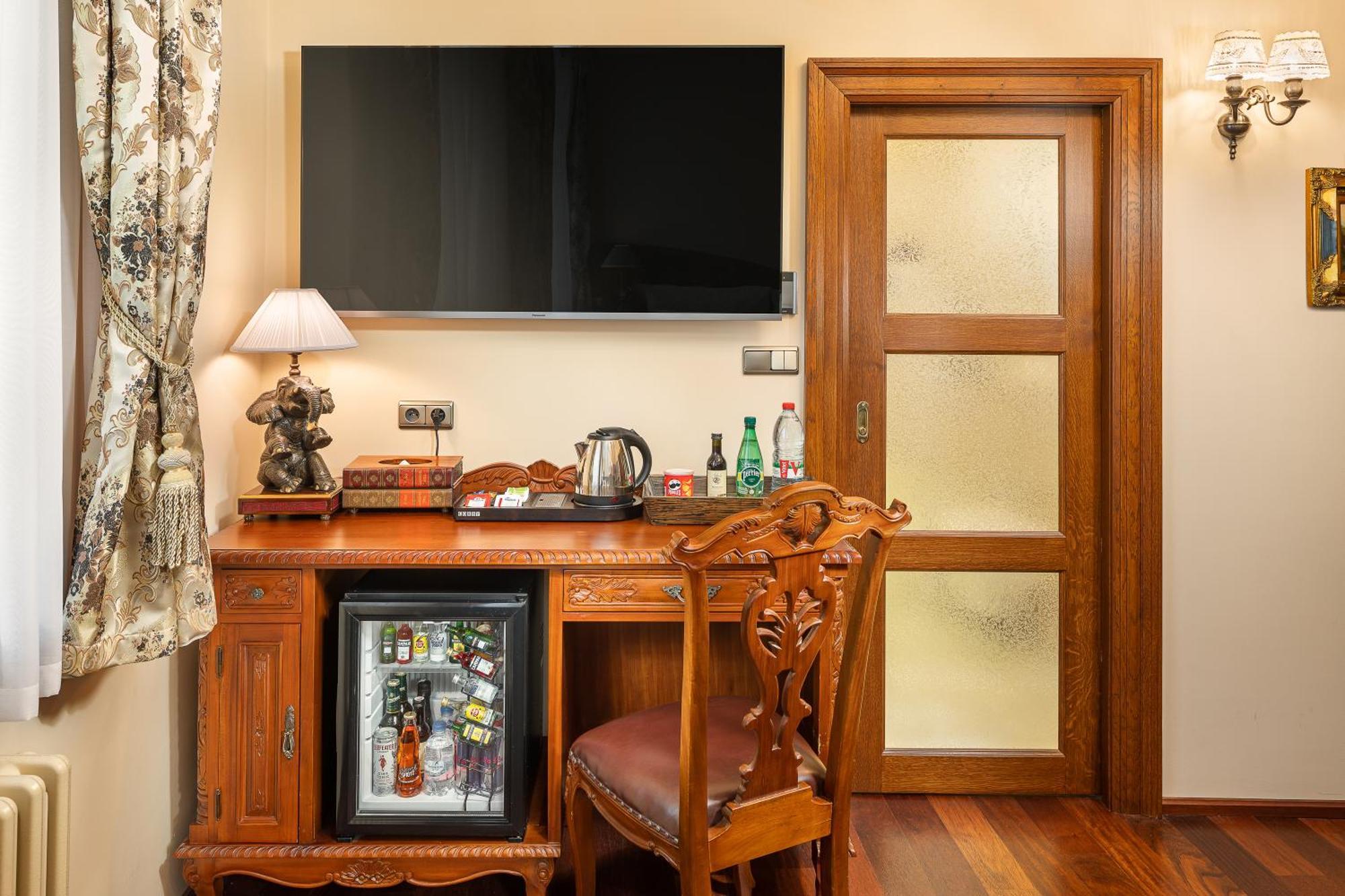 Hotel Iron Gate & By Bhg Prag